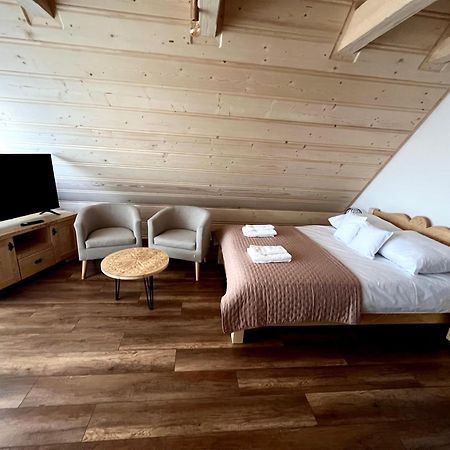 Rozeta Apartamento Witów Exterior foto